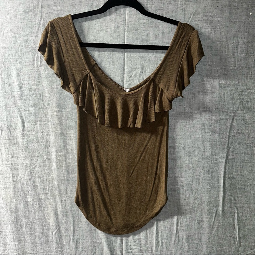 Free People Olive Green Ribbed Ruffle Off Shoulder Knit Top Shirt Small S